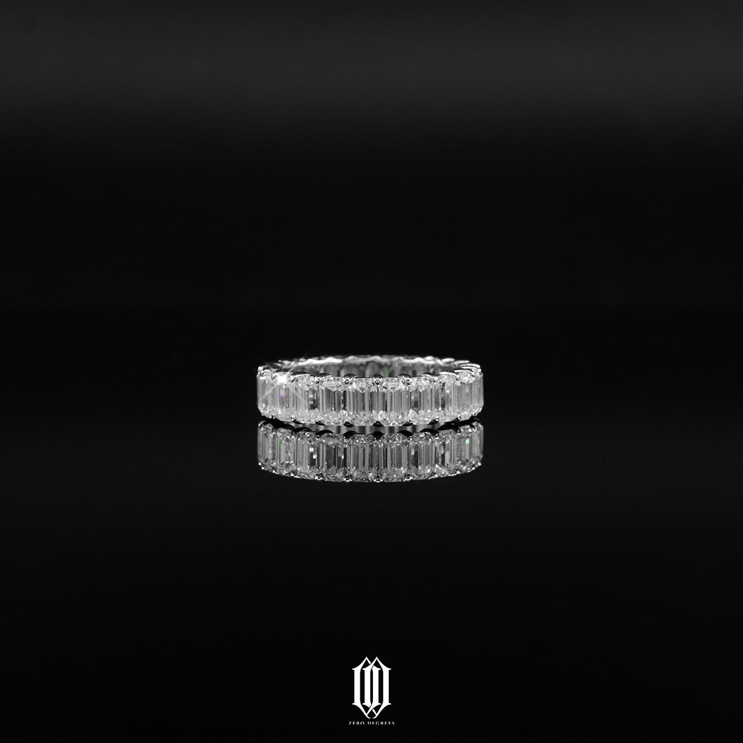 VVS Moissanite Baguette Ring