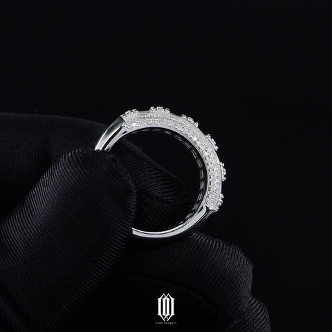 VVS Moissanite Clustered Setting Baguette Ring