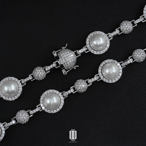 Clustered Pearl Necklace - White Gold