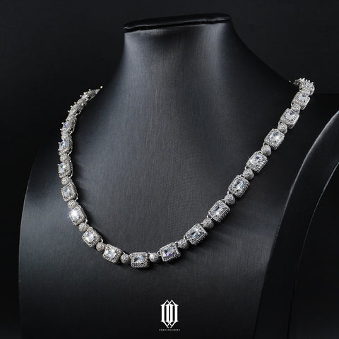 8mm Clustered Emerald Beads Necklace - White gold