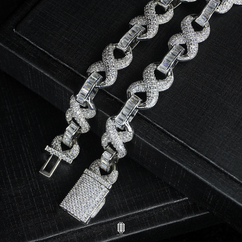 10mm Infinity Link Necklace - White Gold