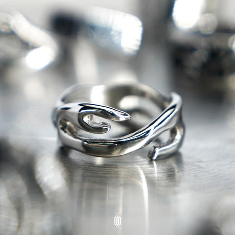 Plain Jane Briar Ring