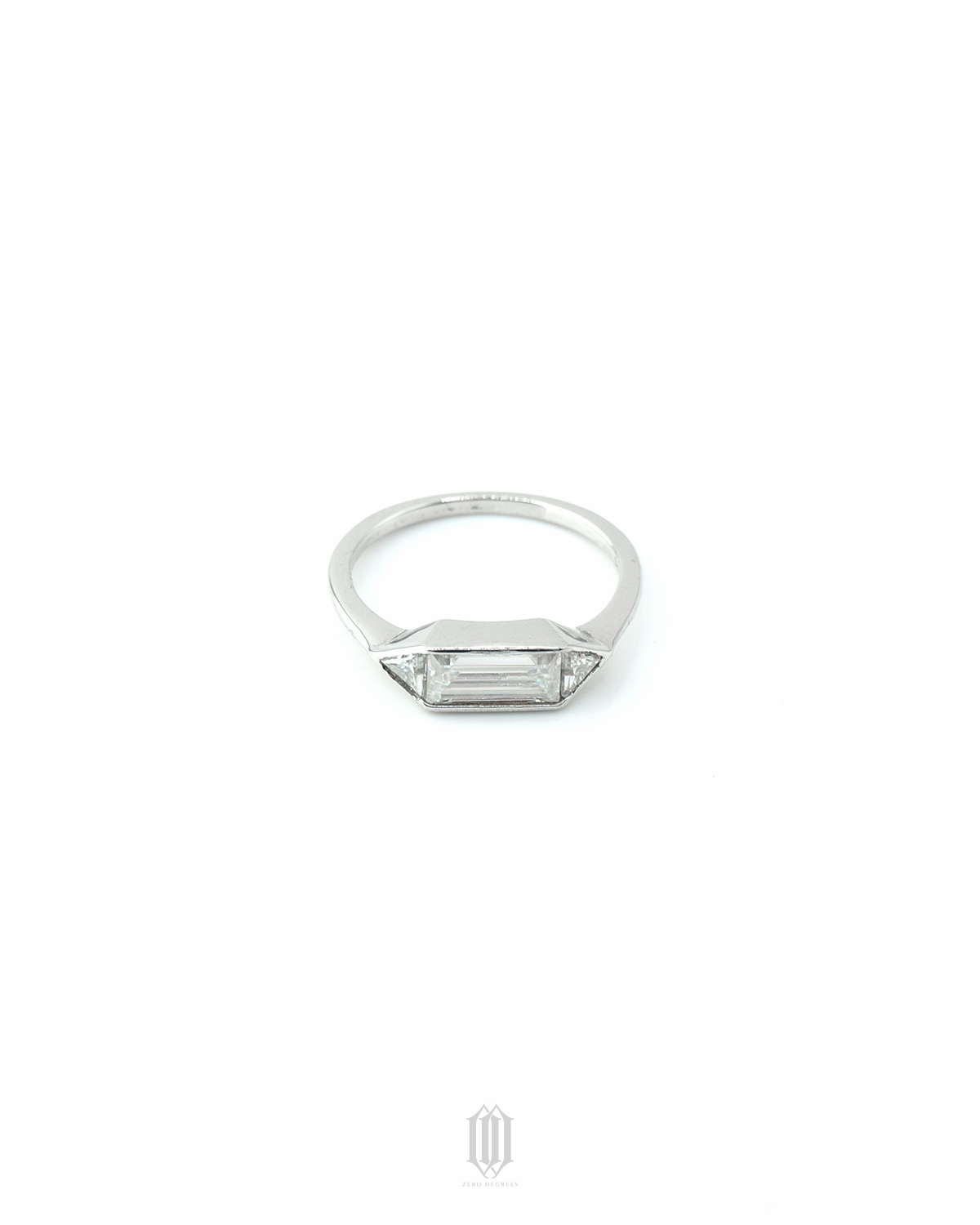 VVS Moissanite Astra Ring - White Gold