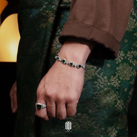 Clustered Distinct Cut Bracelet - Green