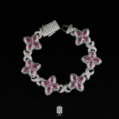 2-Tone Clover Infinity Link Bracelet