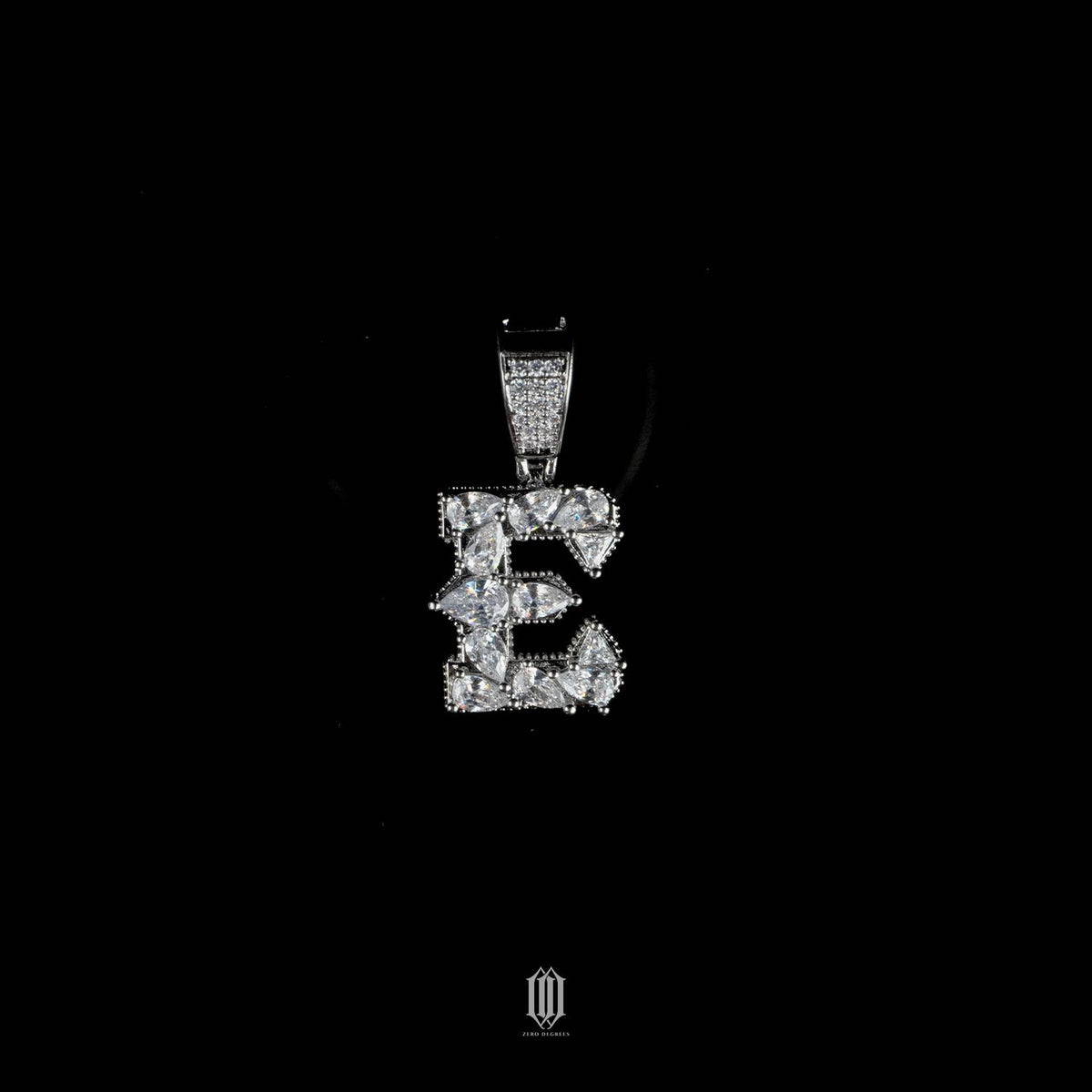Distinct Cut Letter Pendant - White Gold - Letter E