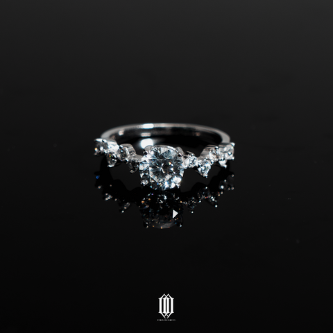 VVS Moissanite Sofia Ring - White Gold