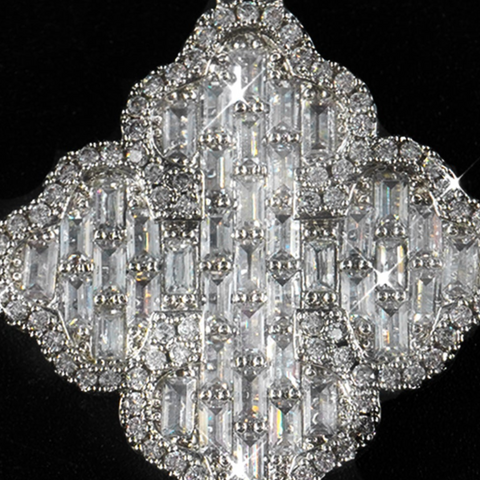 Baguette Clover Pendant - White Gold