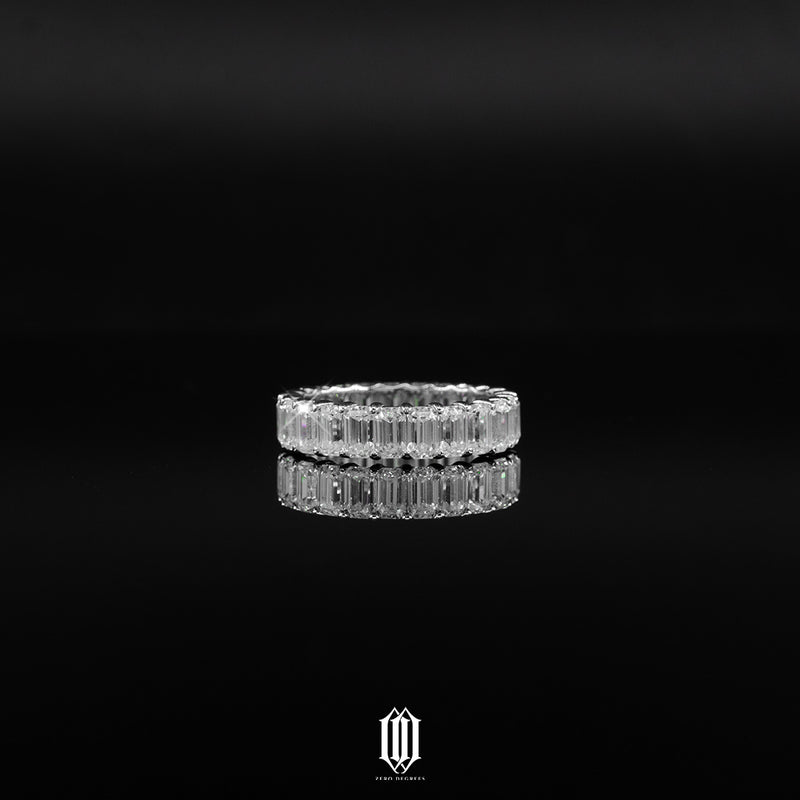 VVS Moissanite Baguette Ring