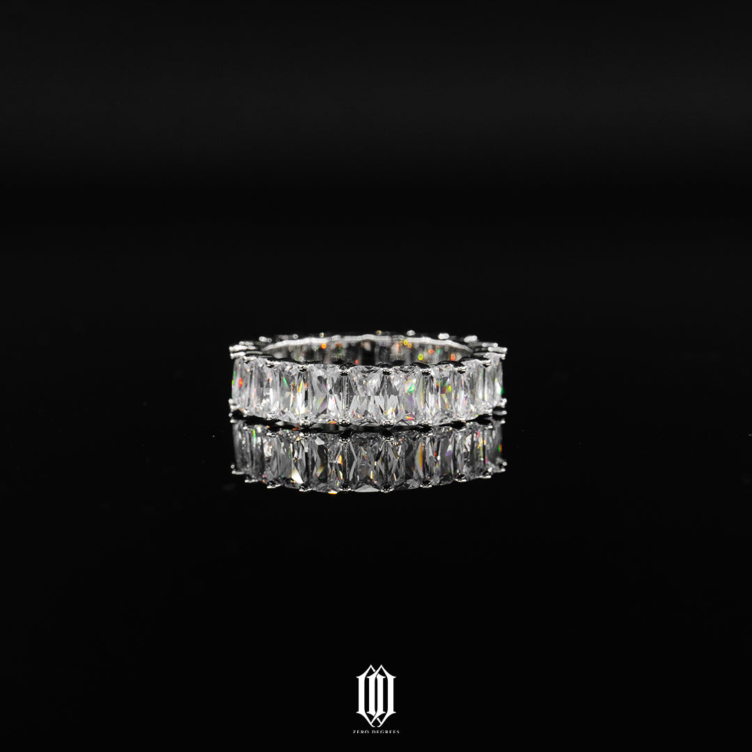 Baguette Ring - White Gold
