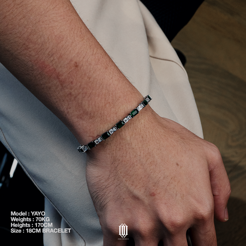 Baguette Emerald Tennis Link Bracelet - White Gold