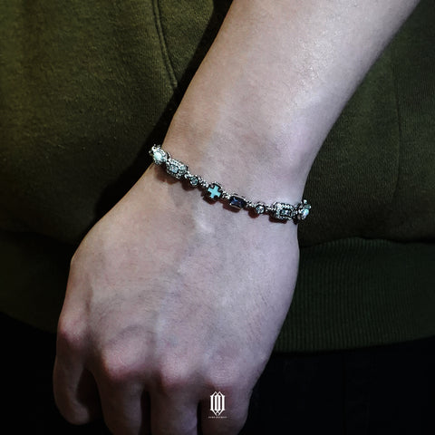 Blue Clustered Radiant Cut Bracelet - White Gold