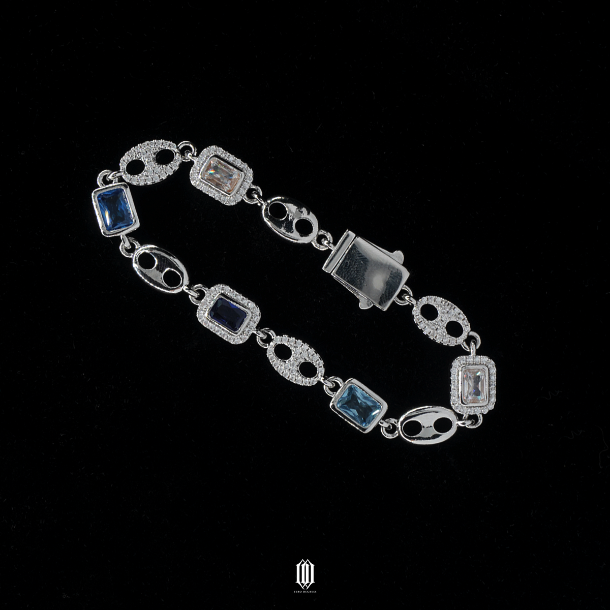 Clustered Blue G Link Bracelet - White Gold