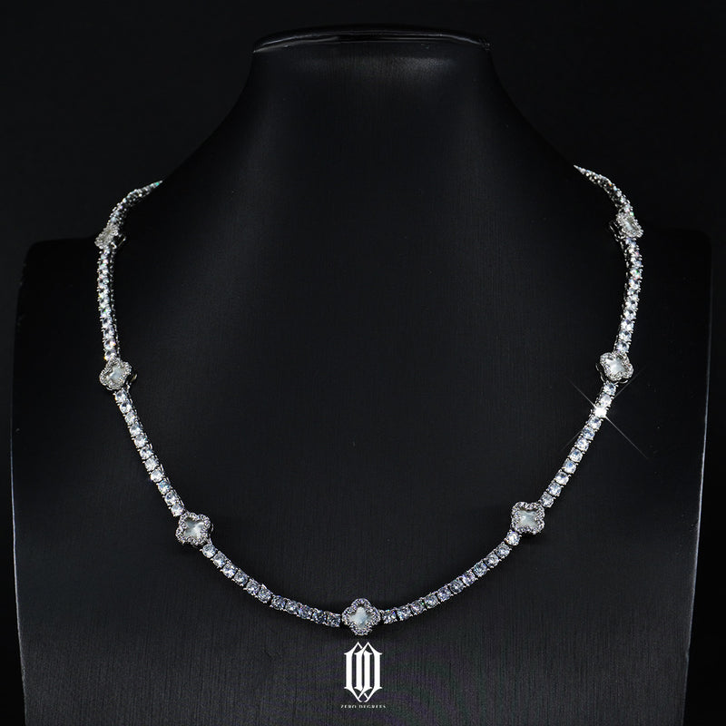 4mm Grey Clover Tennis Necklace - White Gold