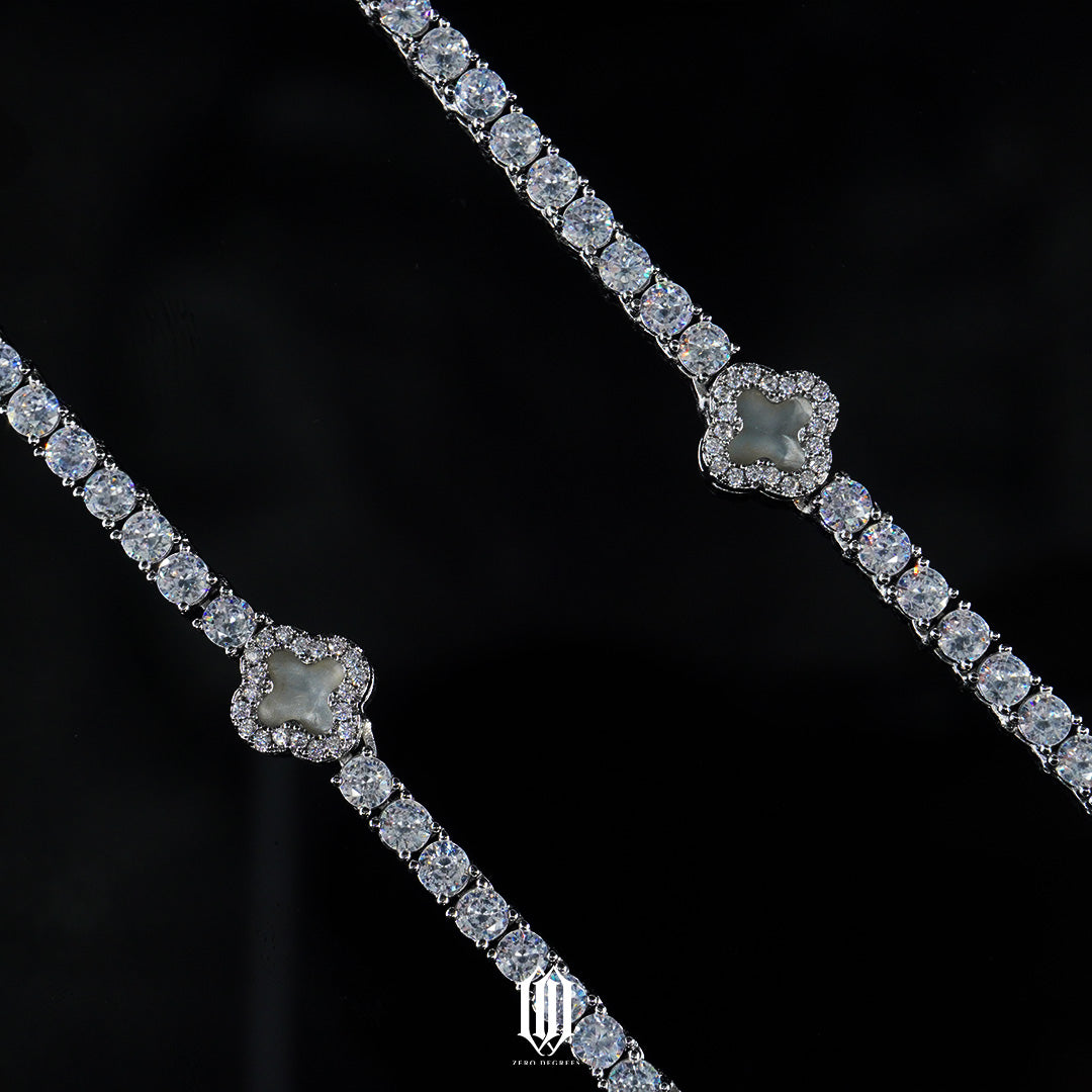 4mm Grey Clover Tennis Necklace - White Gold