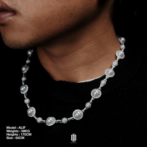 Clustered Pearl Necklace - White Gold