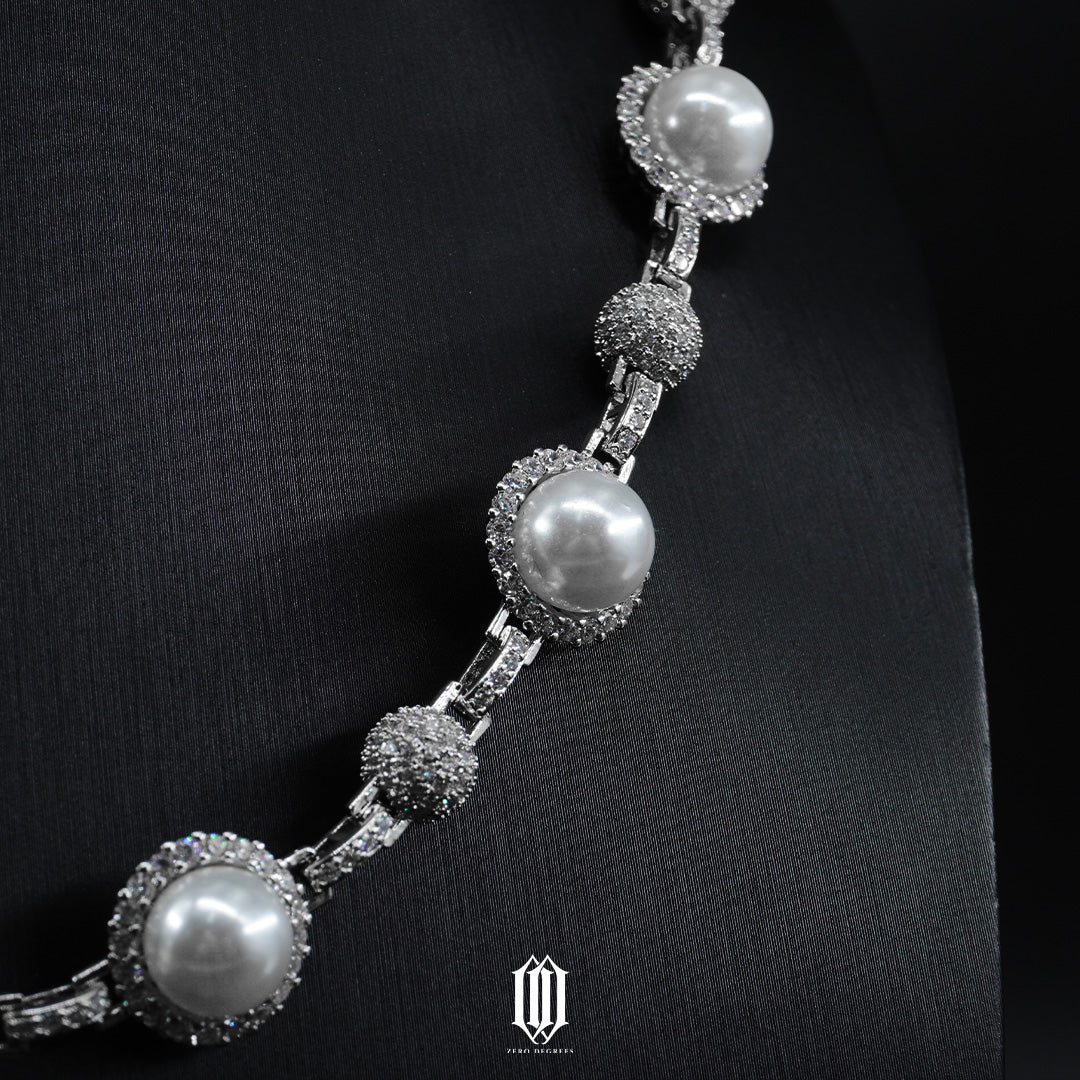 Clustered Pearl Necklace - White Gold