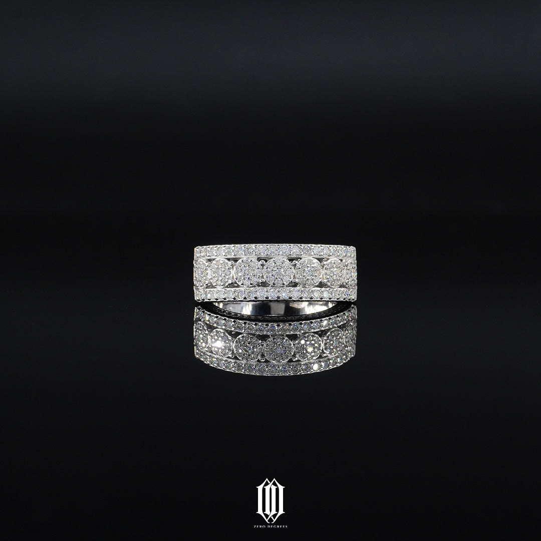 VVS Moissanite Clustered Setting Ring