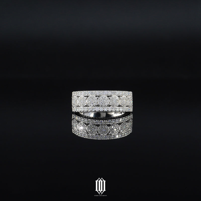VVS Moissanite Clustered Setting Ring