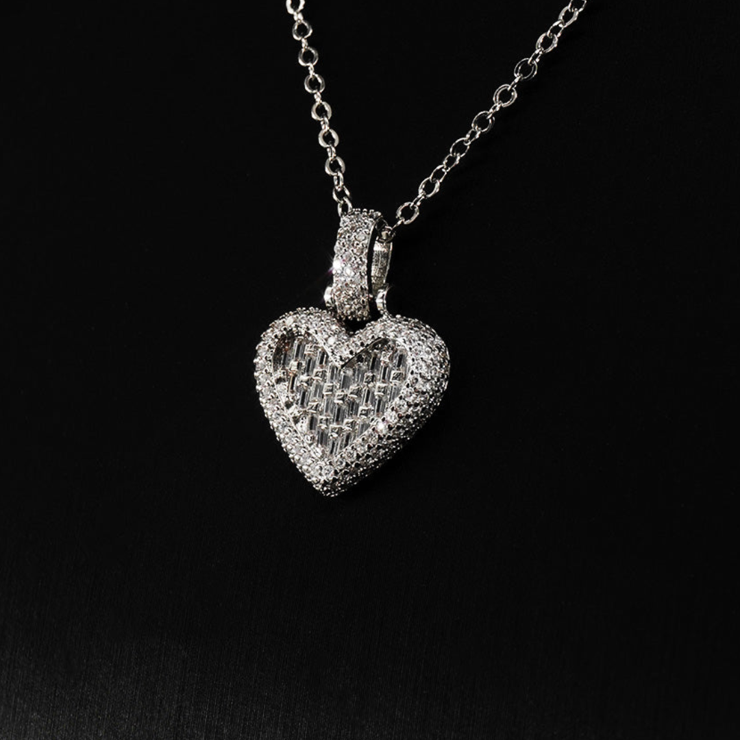 Mini Heart Pendant - White Gold