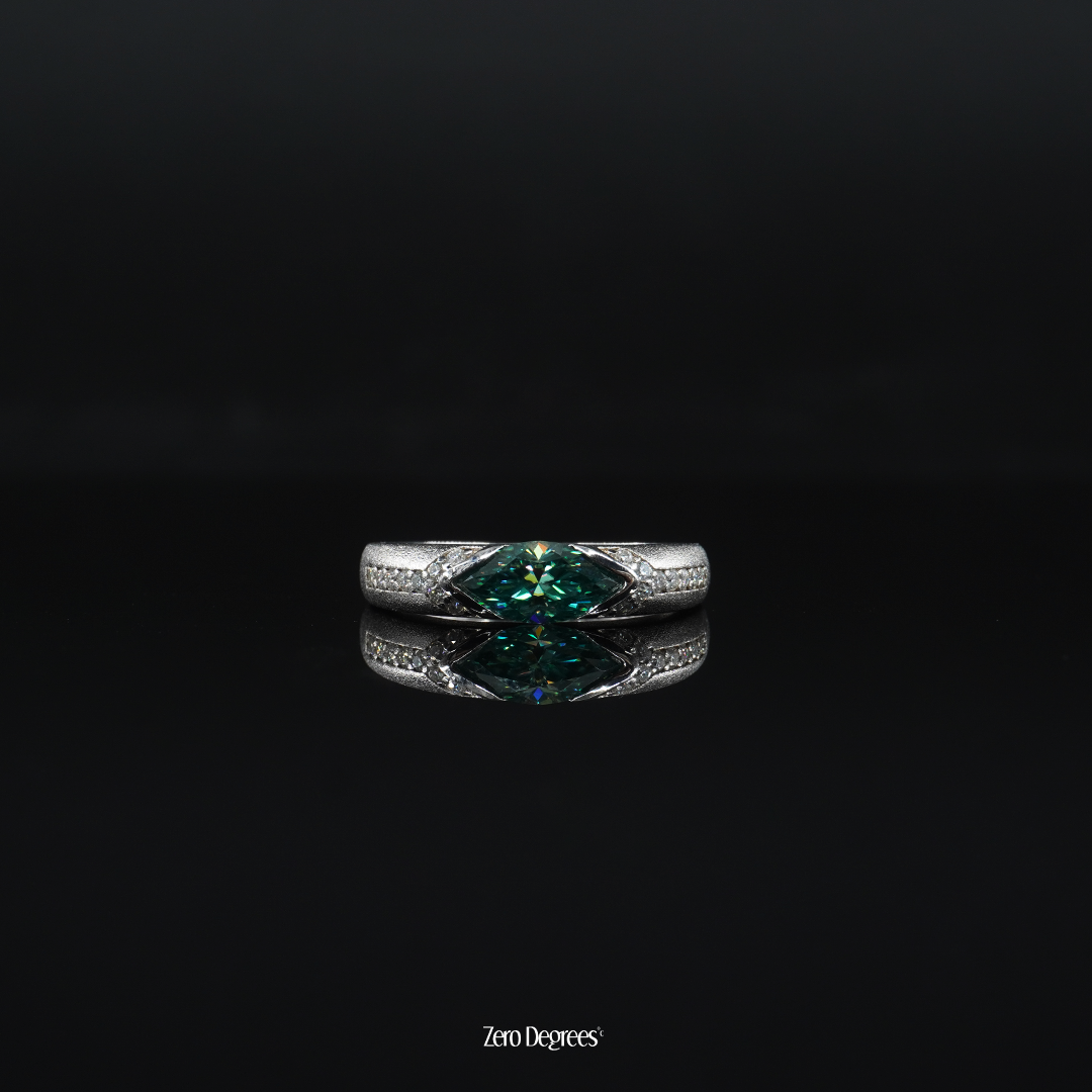 VVS Moissanite Emerald Green Ring - White Gold