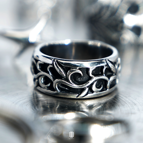 Plain Jane Wild Thorn Ring