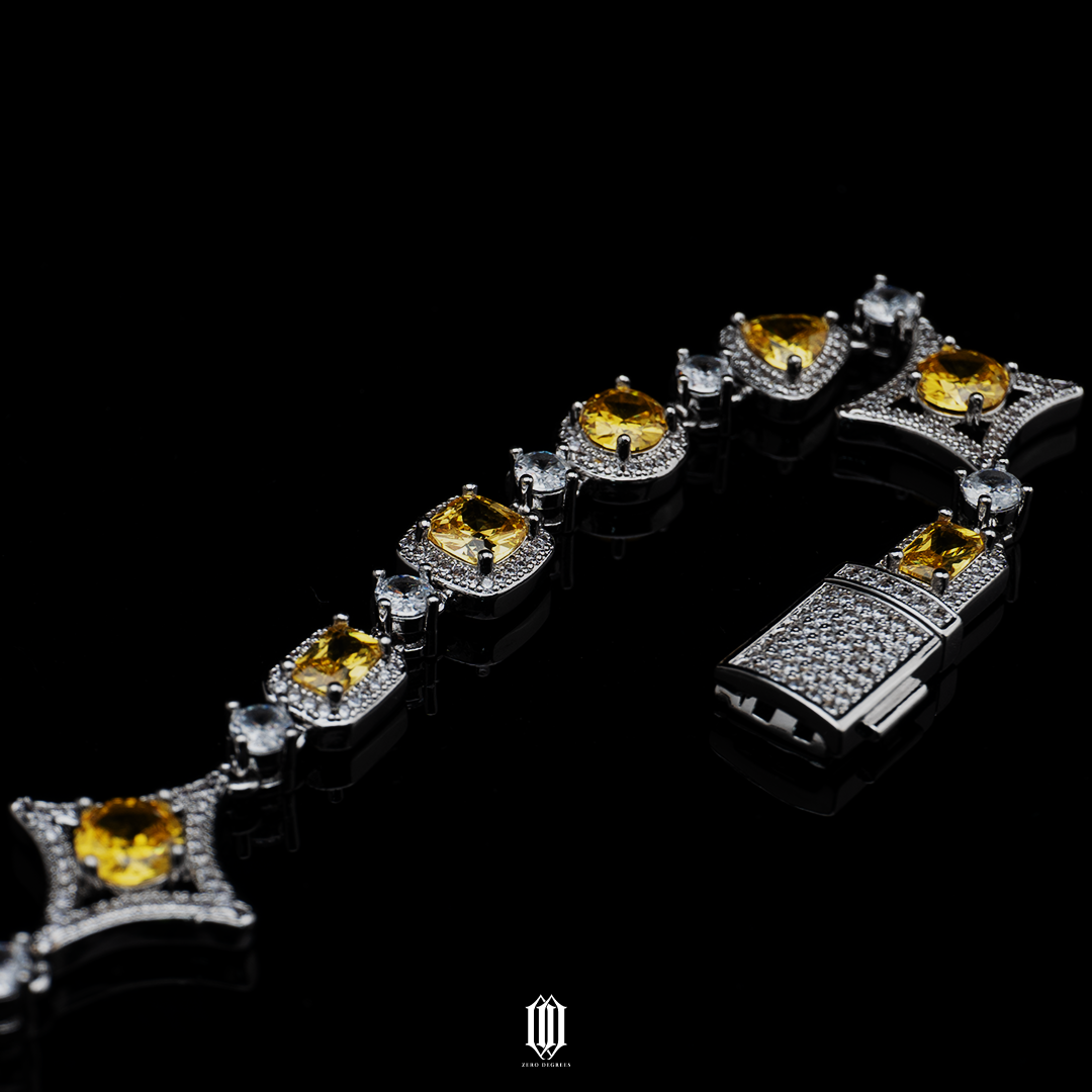 Clustered Distinct Cut Bracelet - Yellow