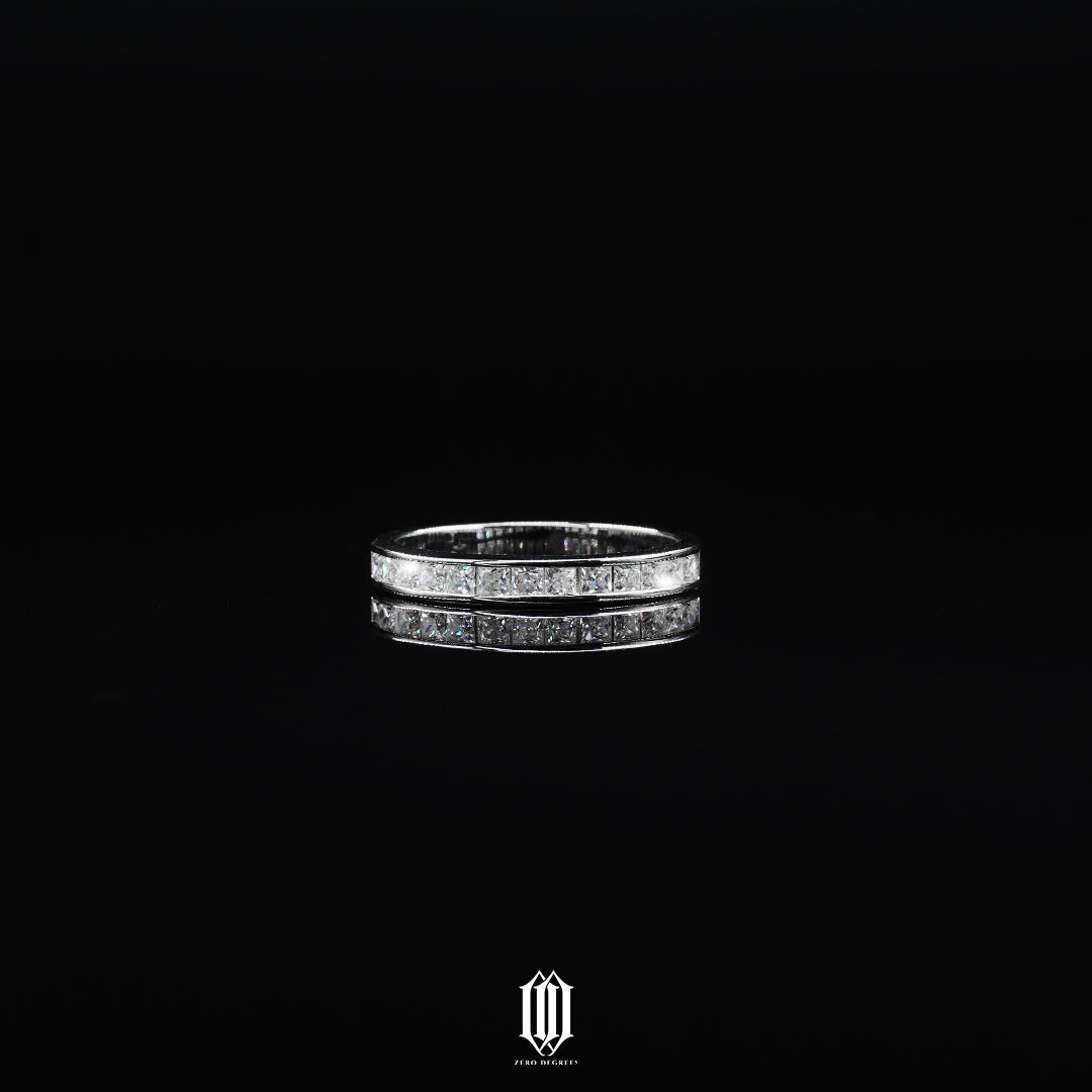 VVS Moissanite Half Band Single Row Princess Cut Ring