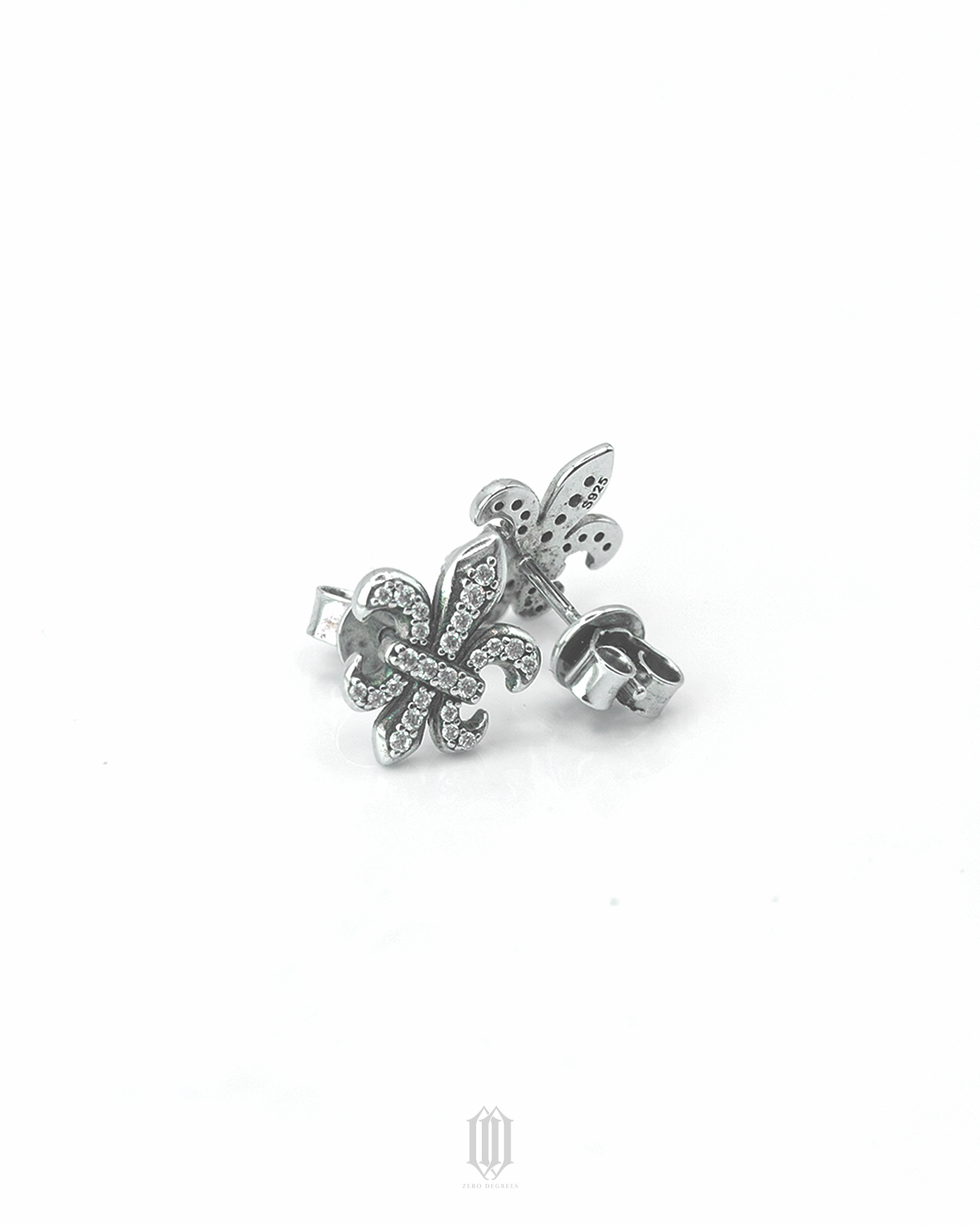 VVS Fleur De Lis Moissanite Earstuds
