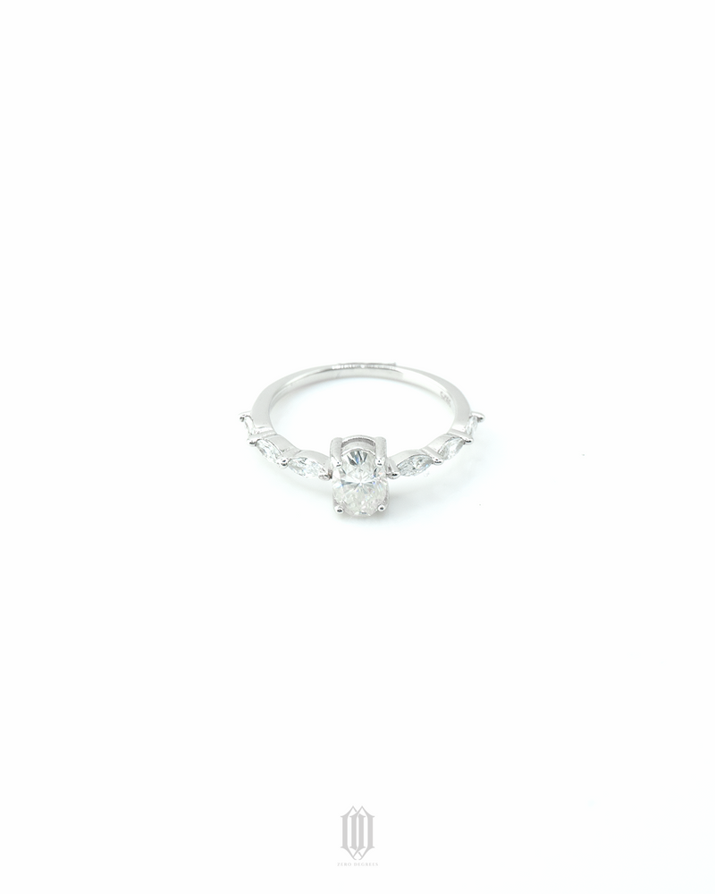 VVS Moissanite Aven RIng - White Gold