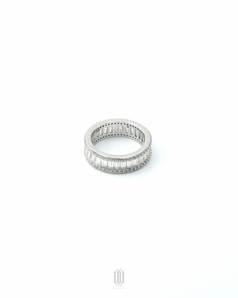 VVS Moissanite Baguette Band Ring