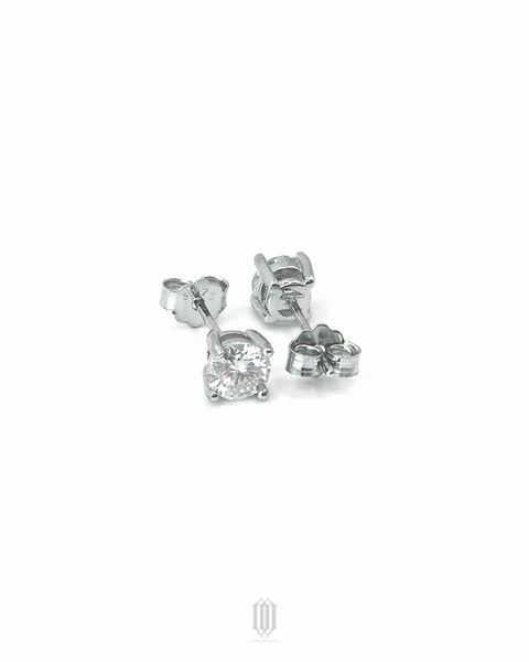 VVS Moissanite Ear Studs