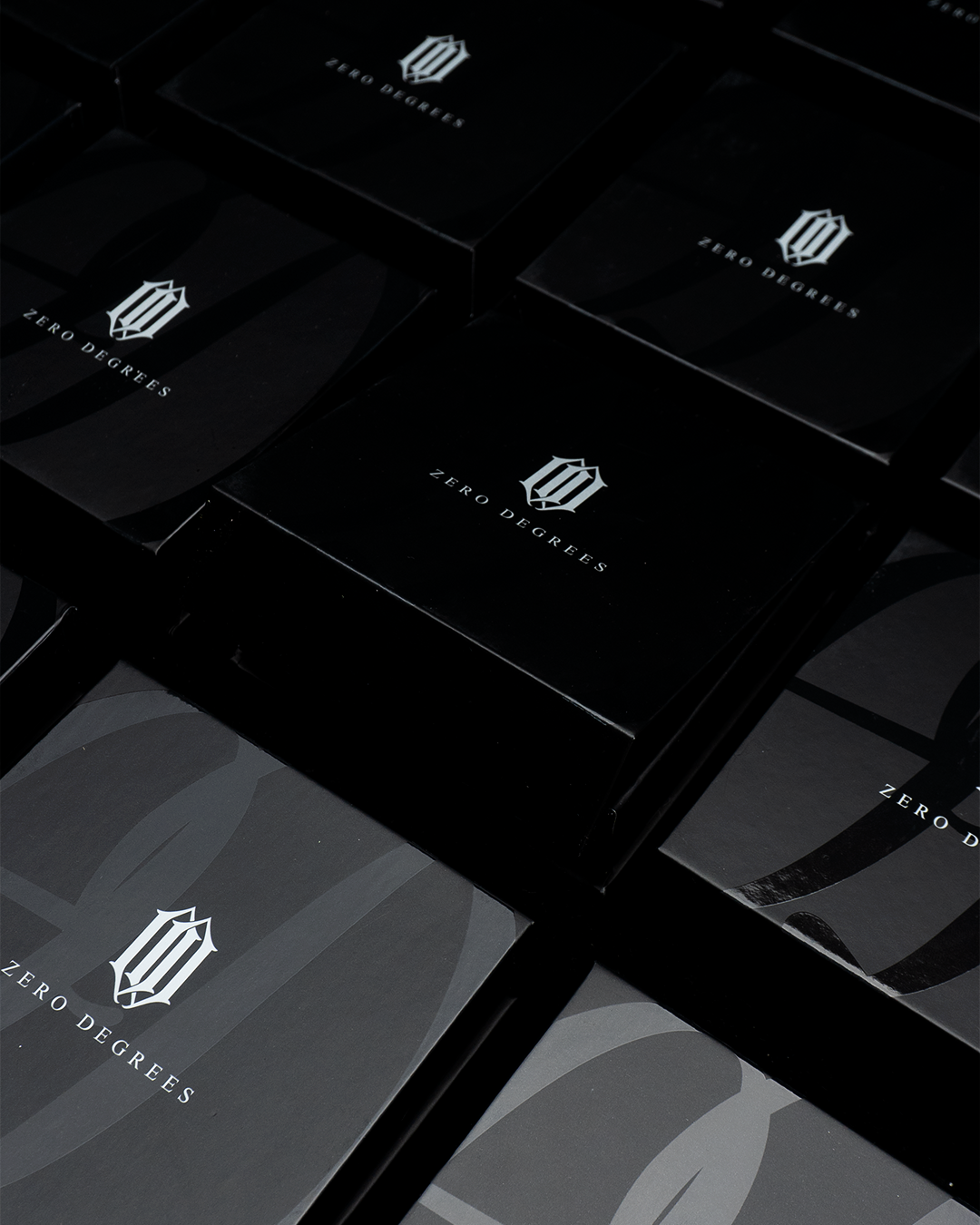 Zero Degrees packaging — ZDG_BOX.png