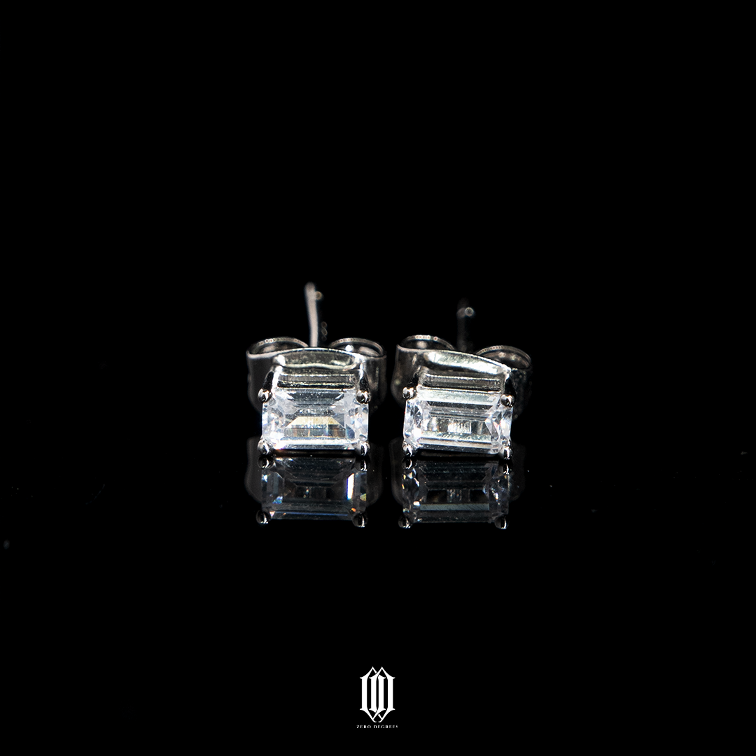 Zero Degrees Baguette Earstuds