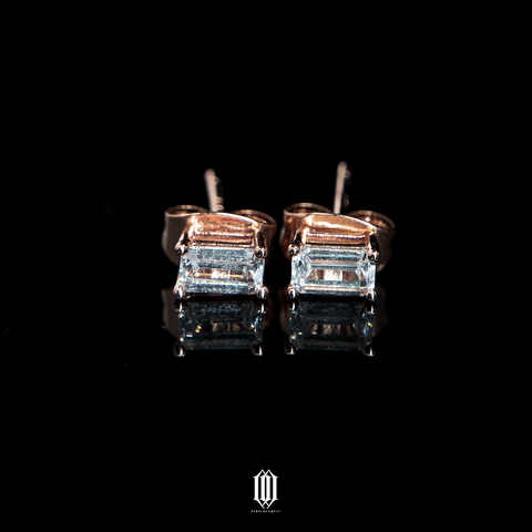 Zero Degrees Baguette Earstuds