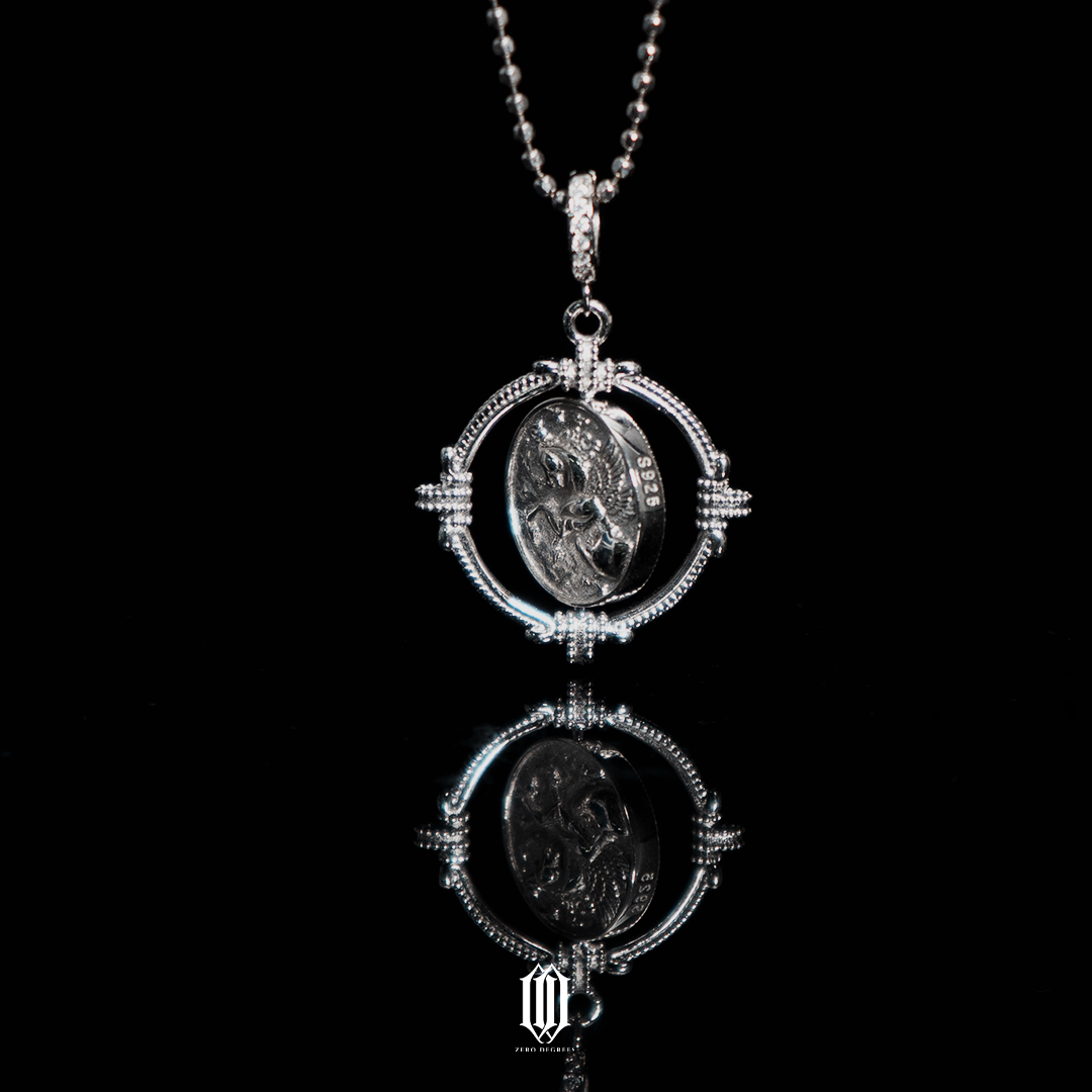 S925 Spinning Stallion Pendant