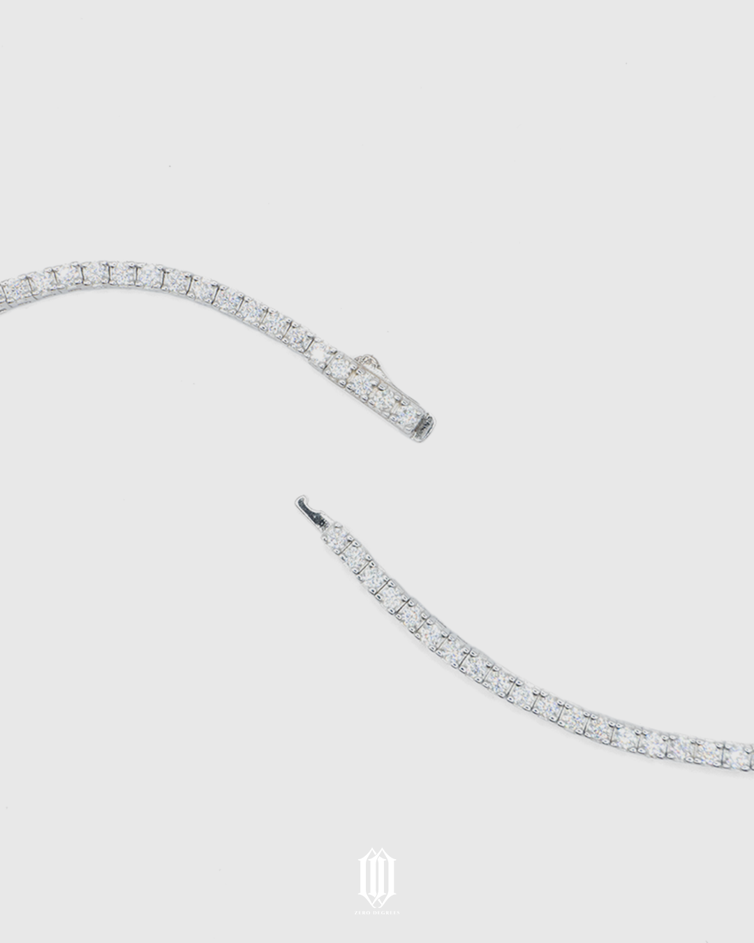 2mm VVS Moissanite Tennis Bracelet, close-up of the clasp end