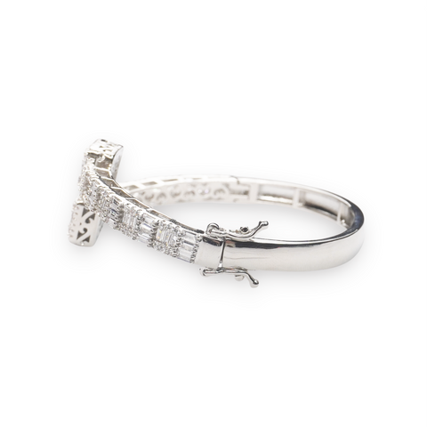 7mm Baguette & Round Cut Bangle - White Gold