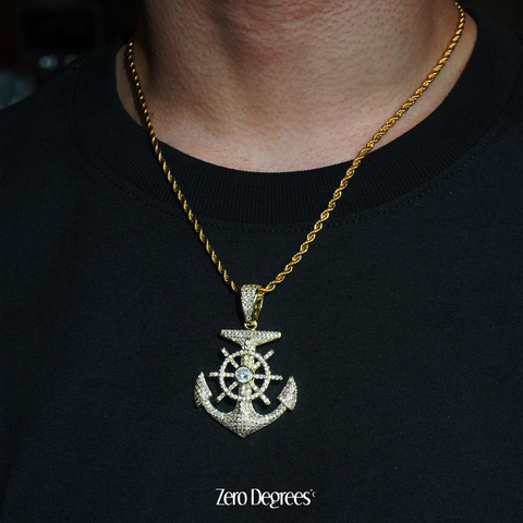The Sailor's Pendant - Gold